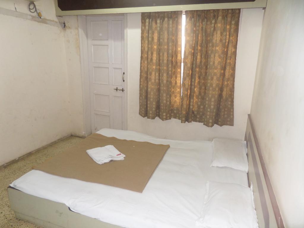 Hotel Shilpa Nashik Dış mekan fotoğraf